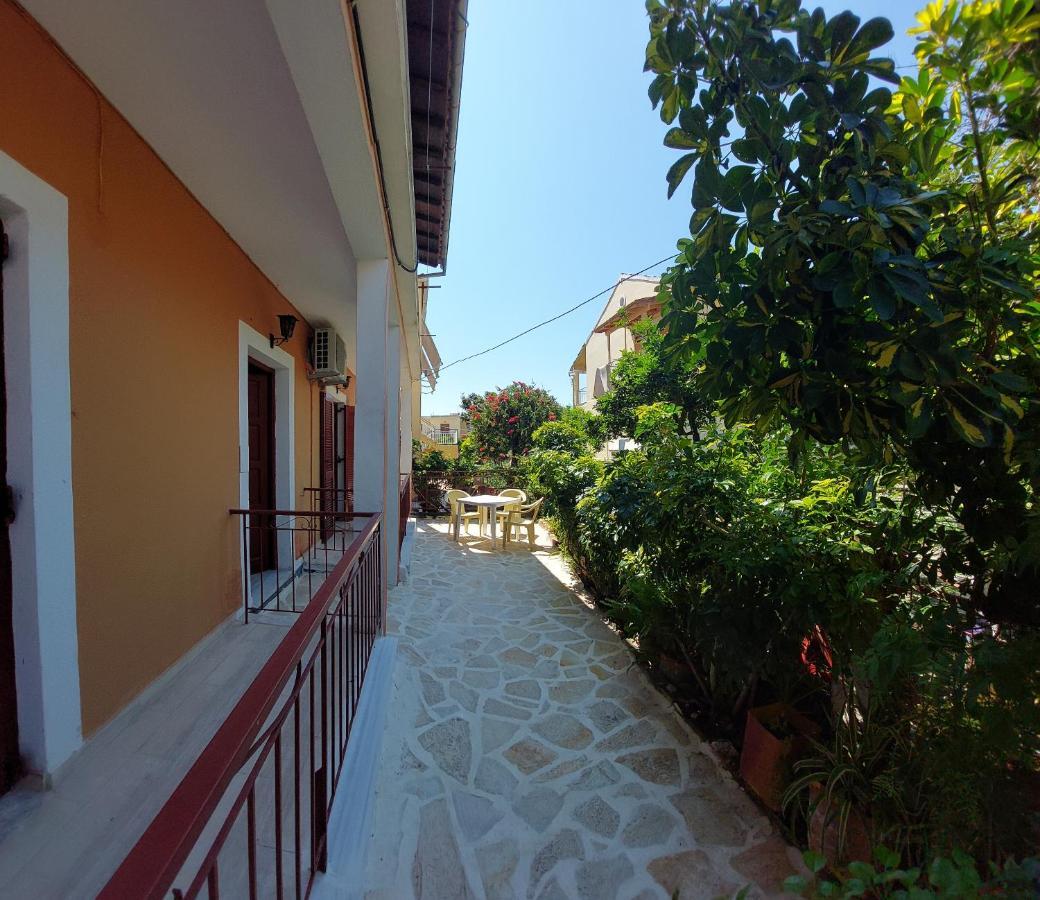 Apartament Dora's